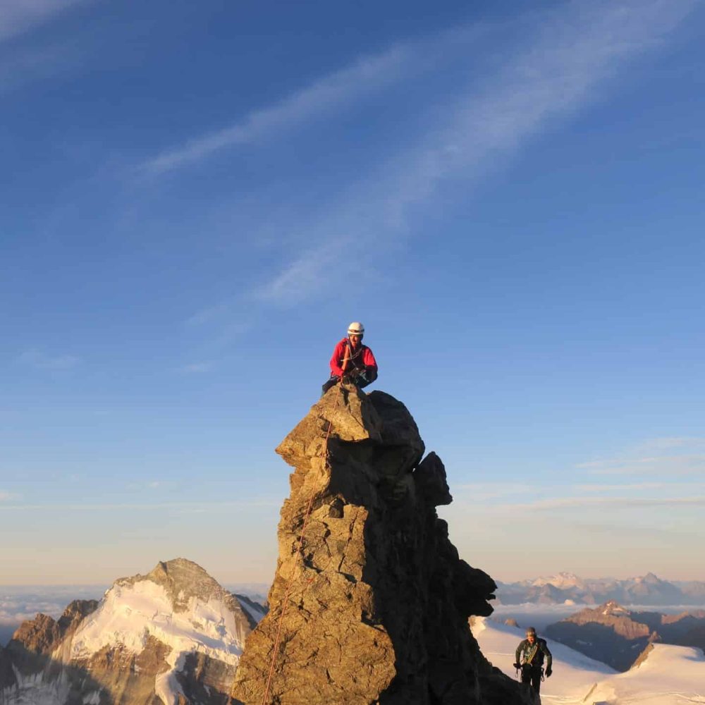 Sommet de la Dent Blanche avec vue sur les 4000 valaisans
